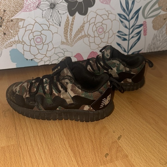 CAMOUFLAGE SLIP ON SNEAKERS - Picture 5 of 6